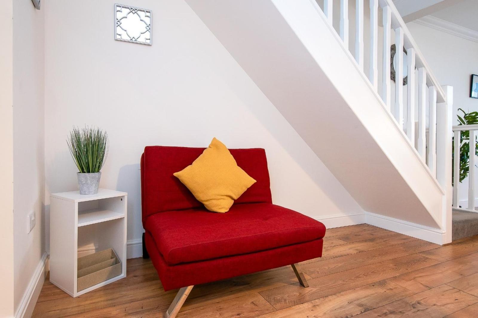 Casa One Hundred - A Beautiful 4 Bed House On The Beach Front Swansea Bagian luar foto